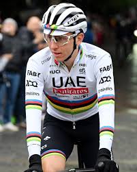 FrançaisLes montées sont plus rapides que les descentes